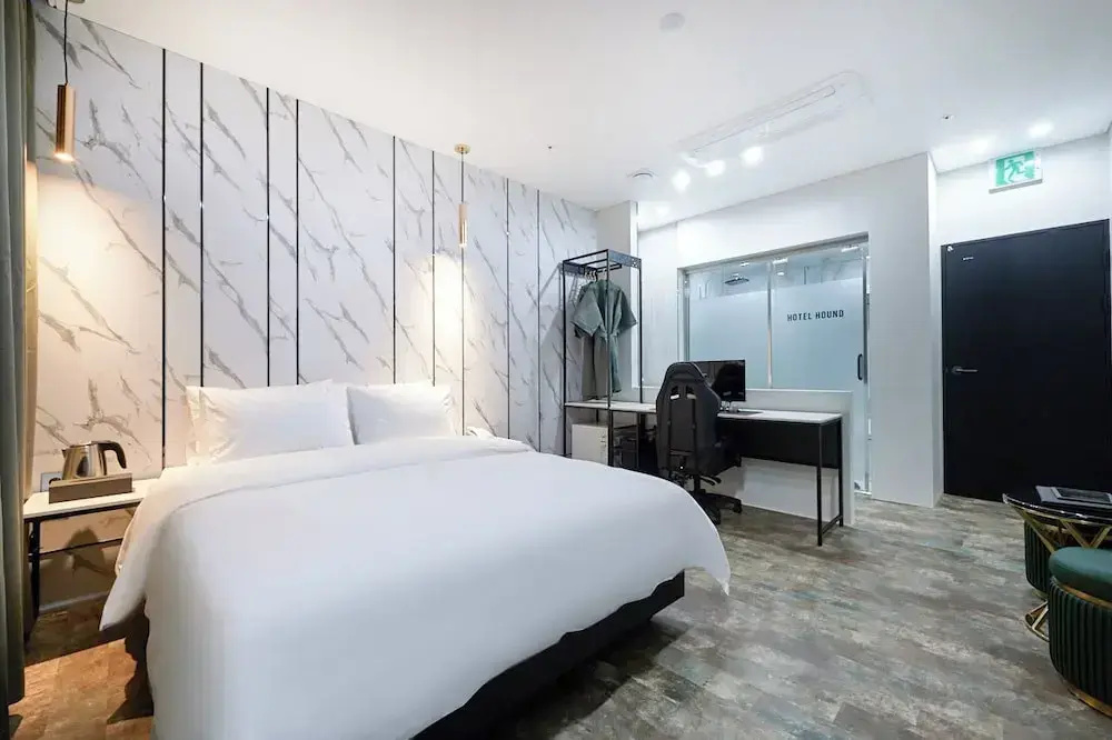 Hotel photo 7