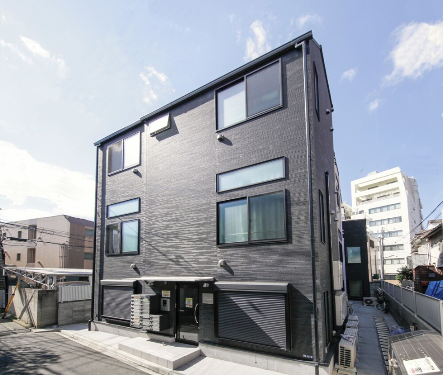 Nano North Shinjuku Apartment