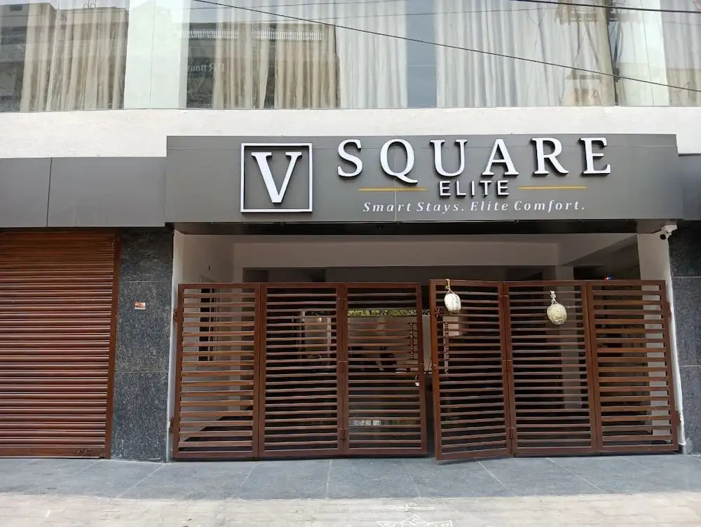V Square Elite