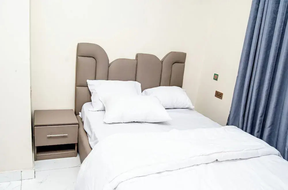 Furnished Studio Apartment in a Secure and Serene Part of Ibadan