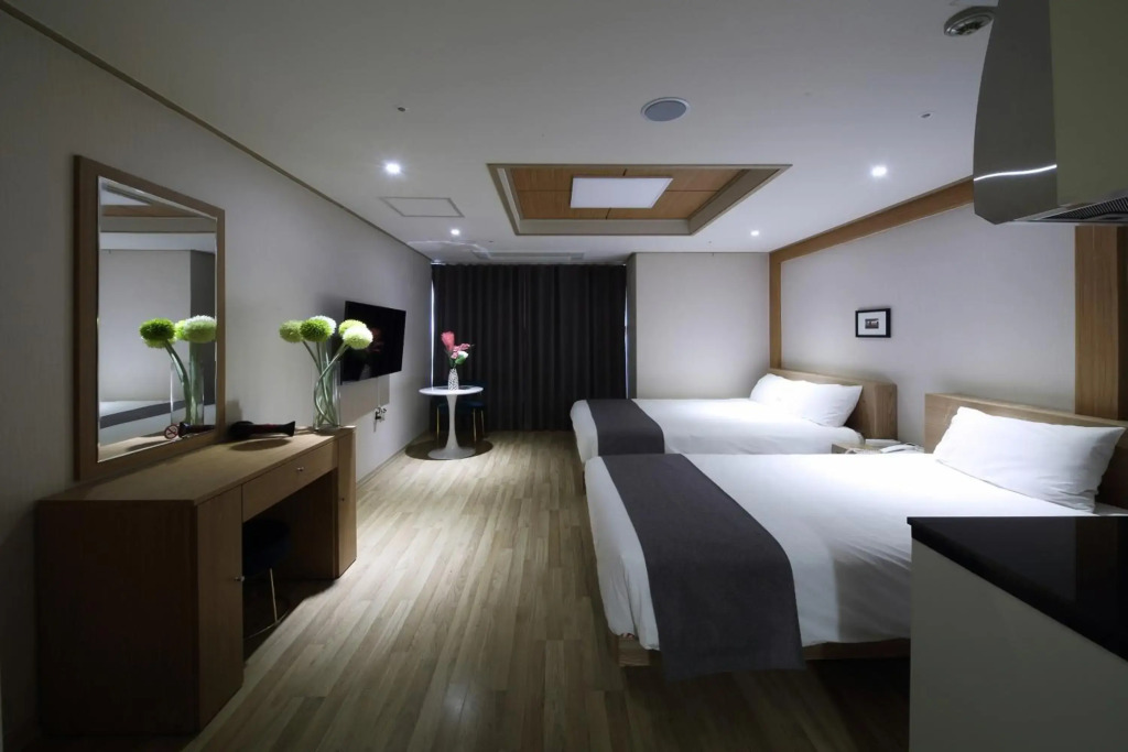 The Hotel Yeong Jong - фото 27
