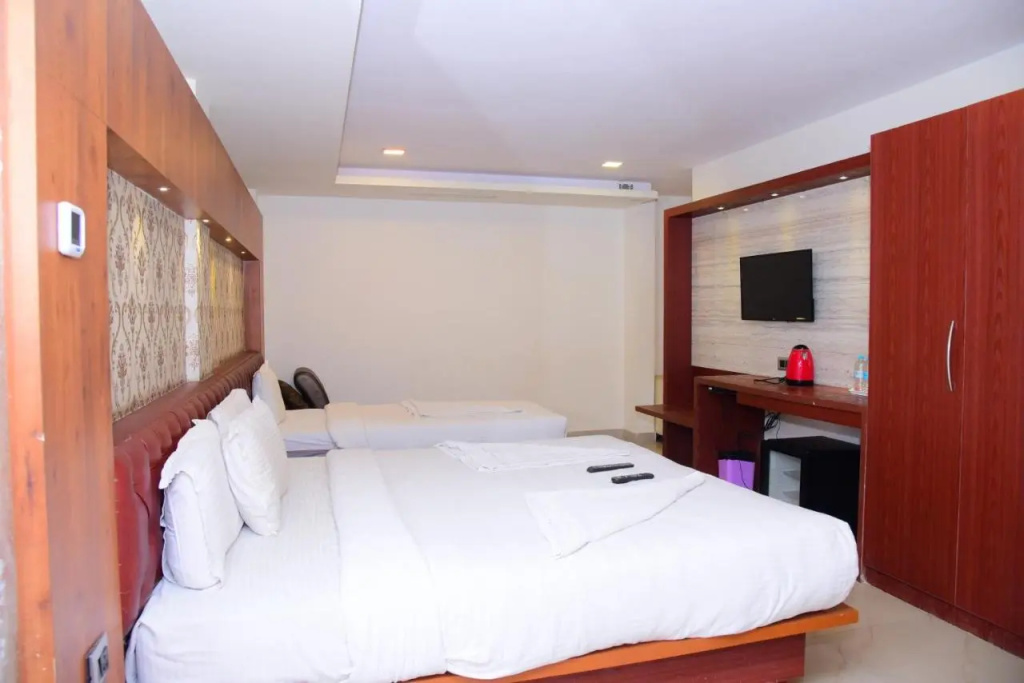Hotel photo 8