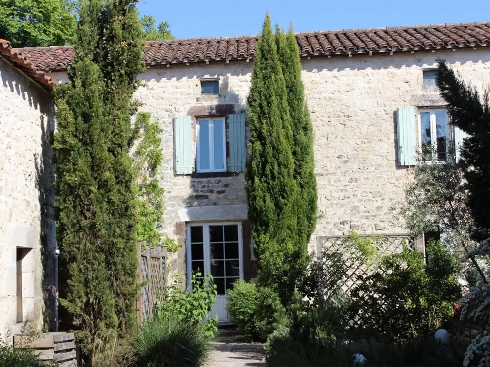 Voir la photo 1 — Le Cayrols