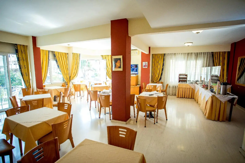Hotel photo 10