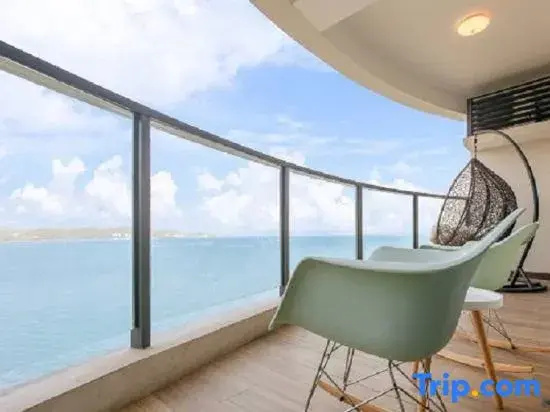 Haizuan Holiday Apartment（Hailing Island Shili Yintan）