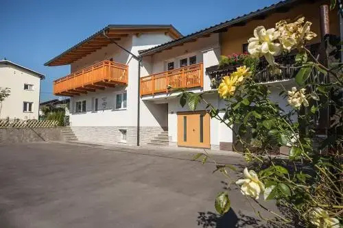 Apartment House Alp