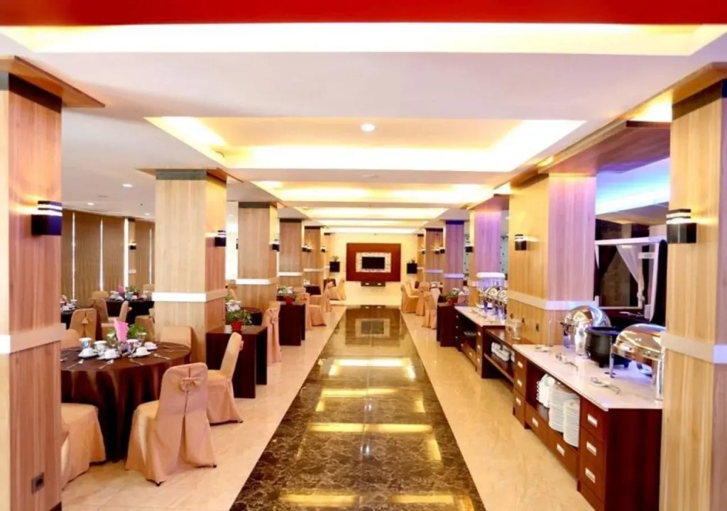 Hotel photo 12