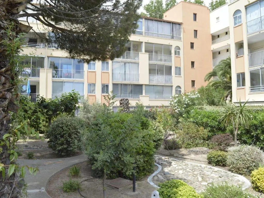 Appartement Cap d'Agde, 2 pièces, 6 personnes - FR-1-249-16