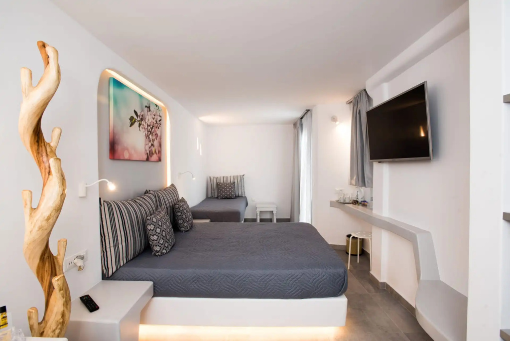 Superior room