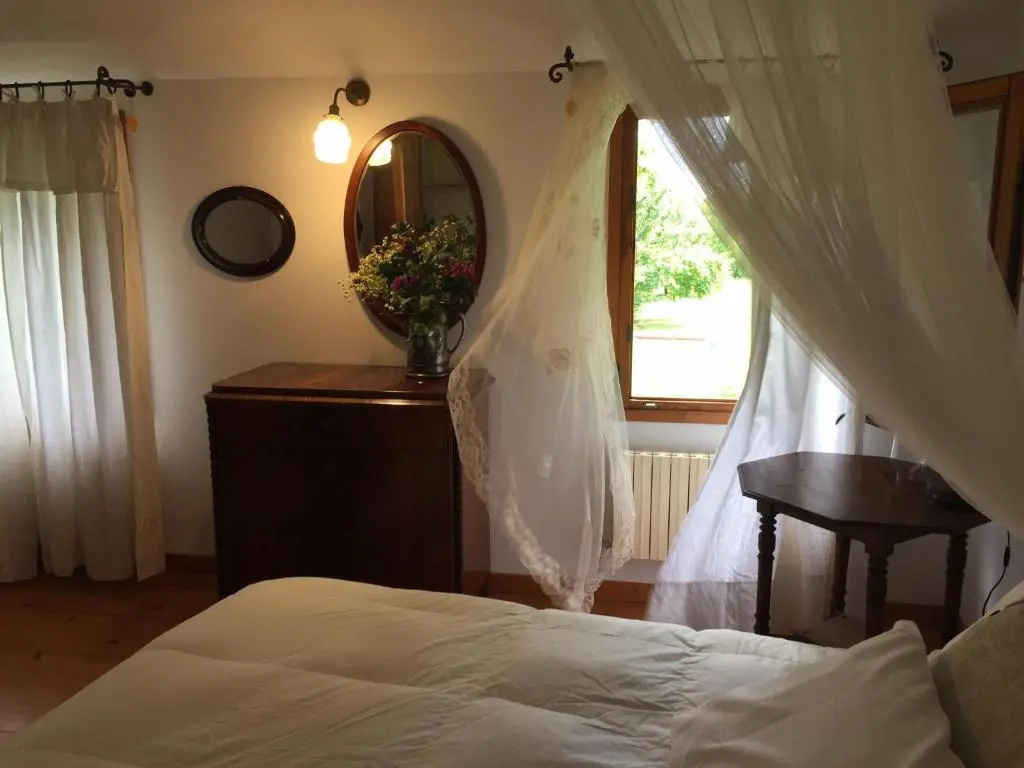 2 Bedrooms Cottage