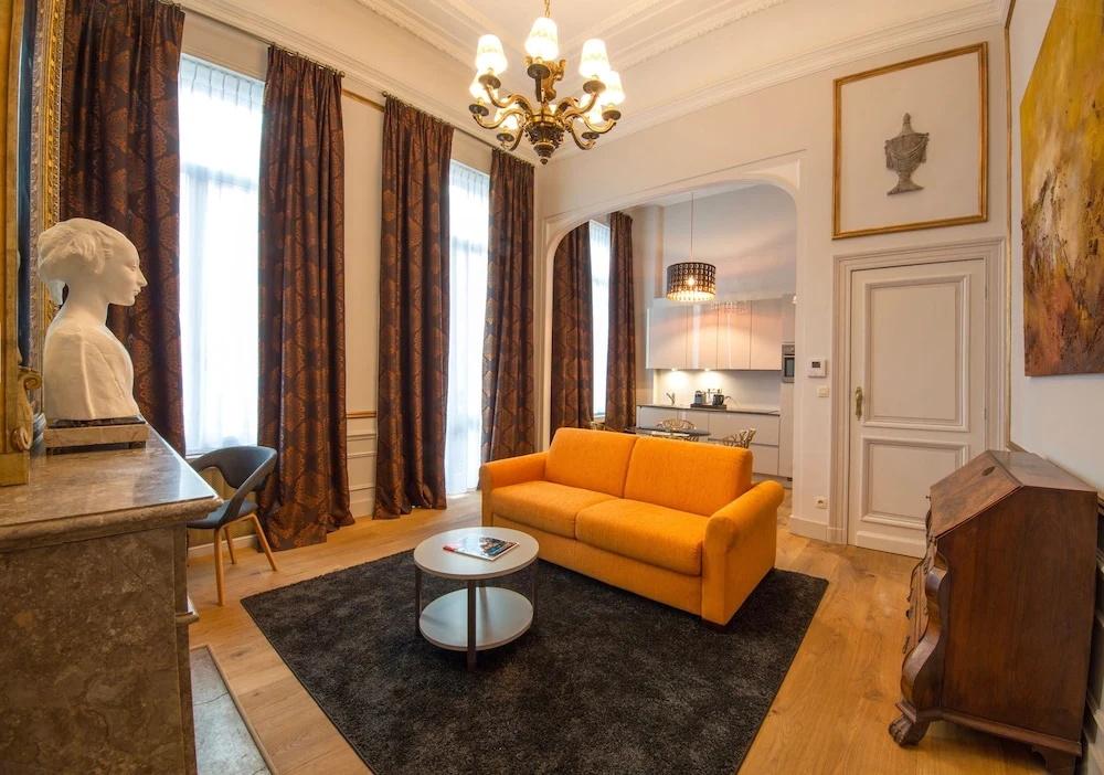 Louise sur Cour - Chambres