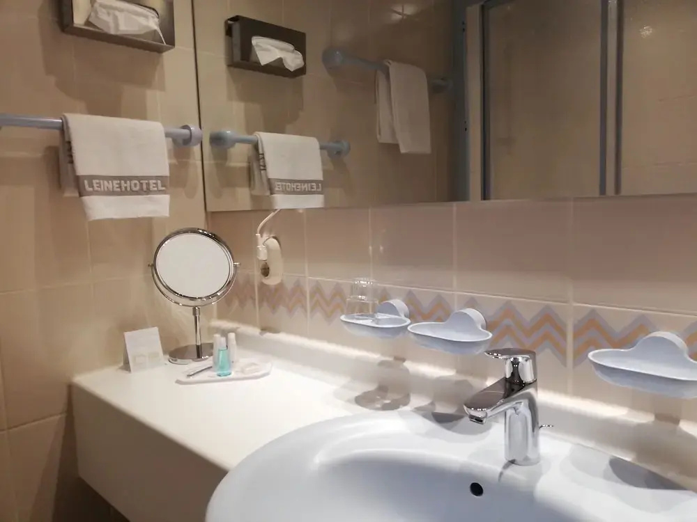 Leine Hotel - Chambres