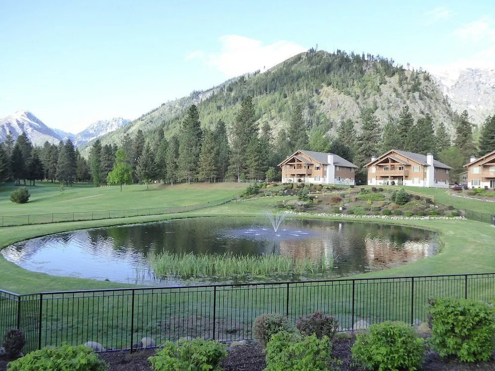 Vacation Winter Getaways at Leavenworth