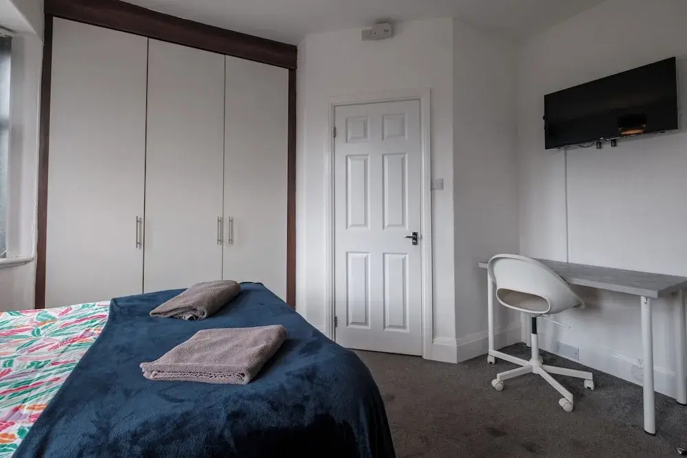 Standard Double room (full double bed)