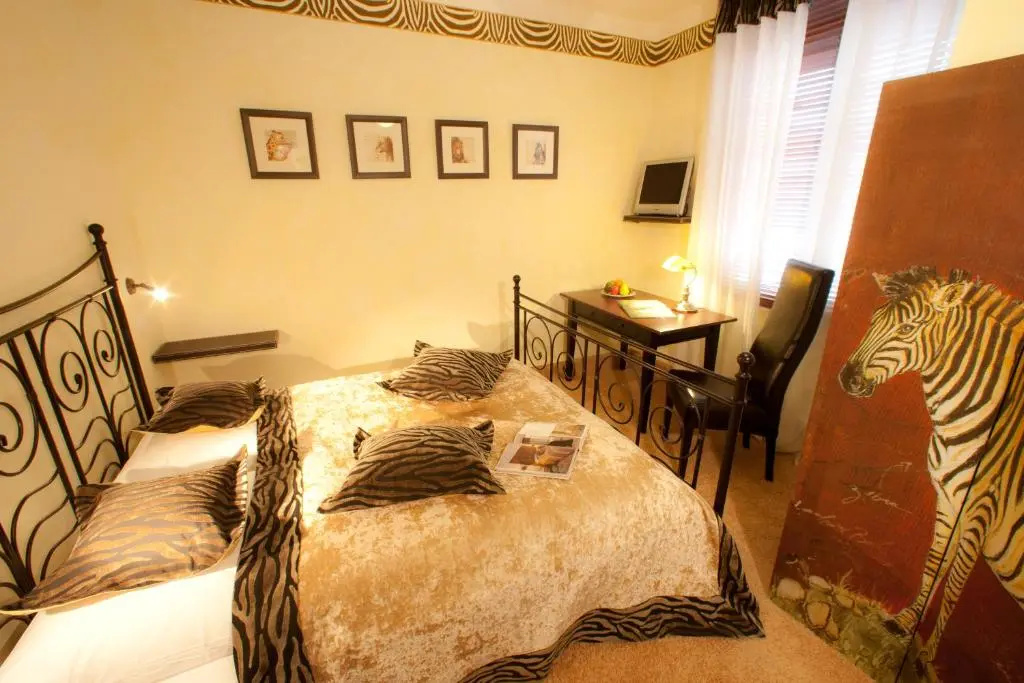 Economy Double room (full double bed)