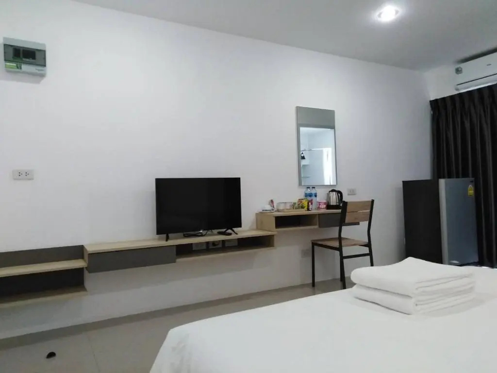 Superior Double room (full double bed)