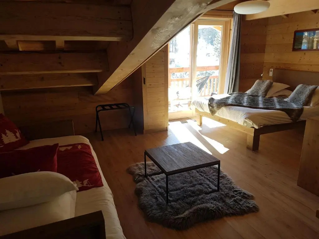 Premium Double room (full double bed)
