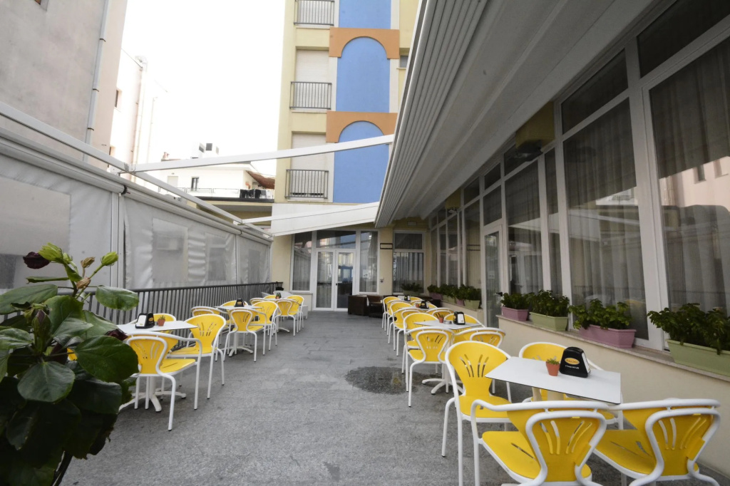Hotel photo 15
