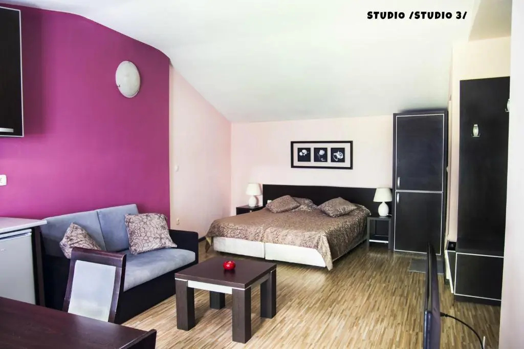 Yes Varna Studio - Chambres