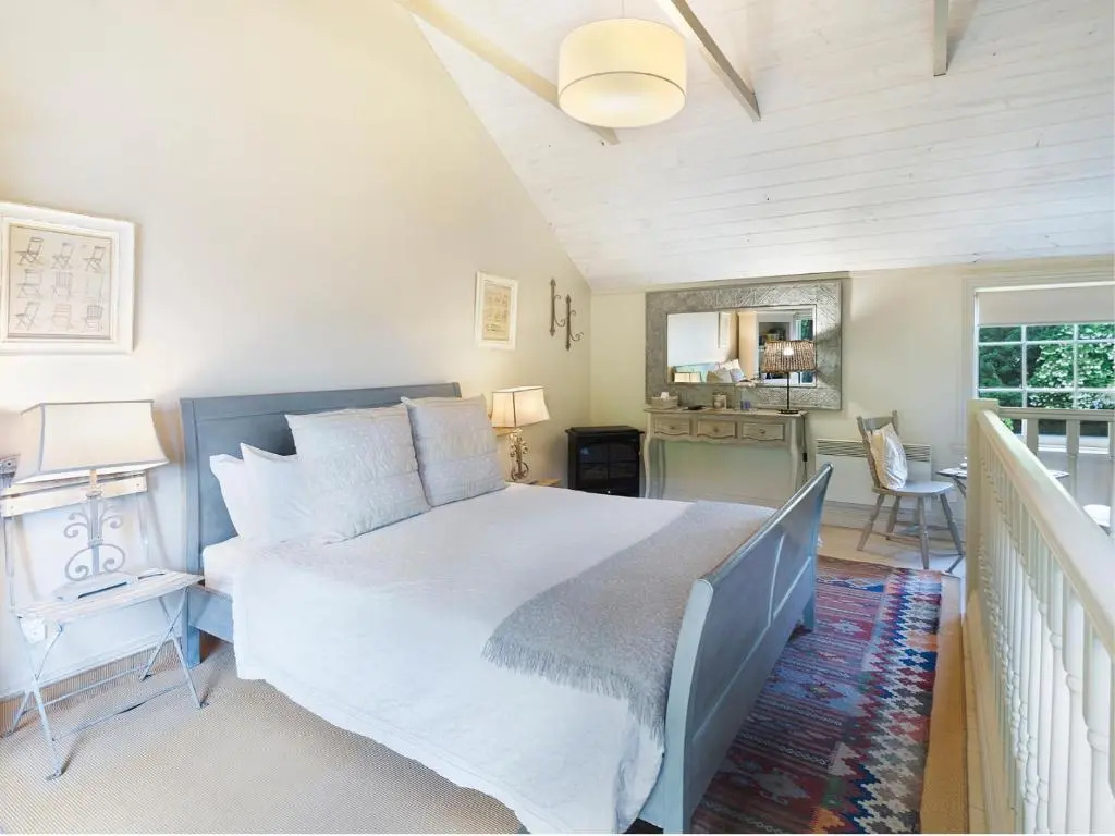 Deluxe Double Apartment (full double bed)