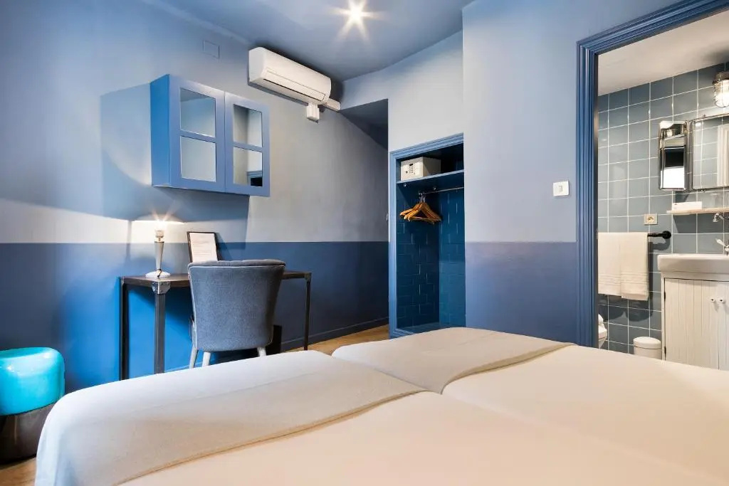Double room (twin beds)