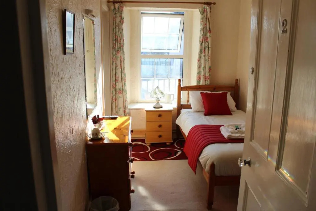 The Middlegate Hotel - Chambres