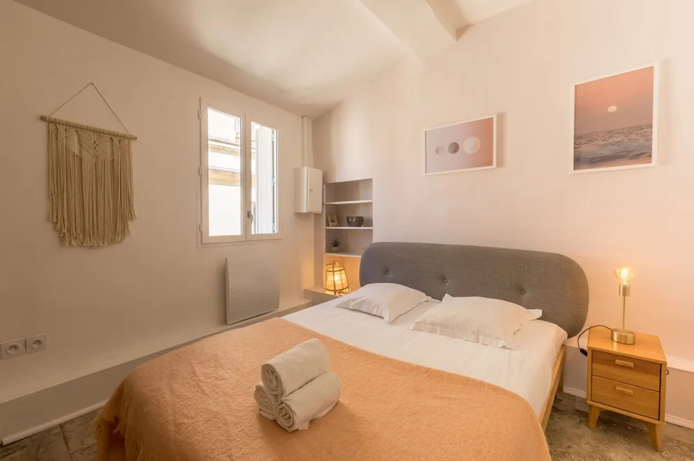 Afficher la photo 6 — Nid Saint Guilhem - Premi re Conciergerie
