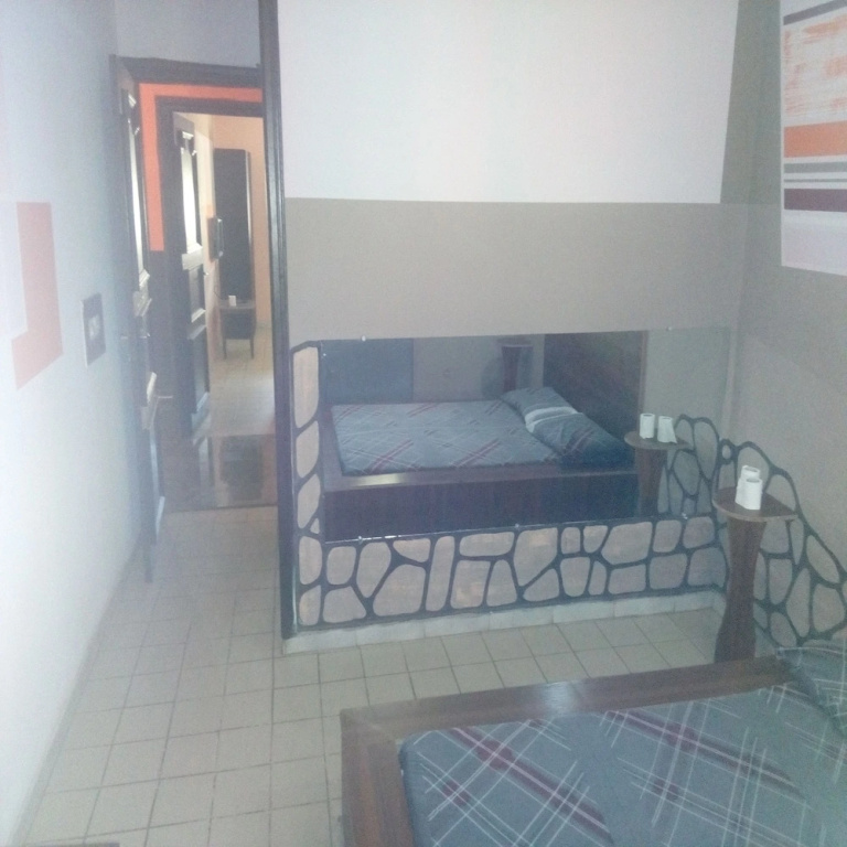 Economy room