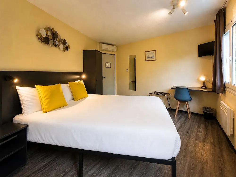 Voir la photo 3 — Logis Hotels Les Colonnes Strasbourg Zénith