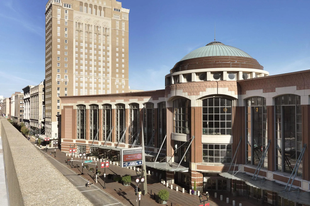 Courtyard by Marriott St. Louis Downtown/Convention Center