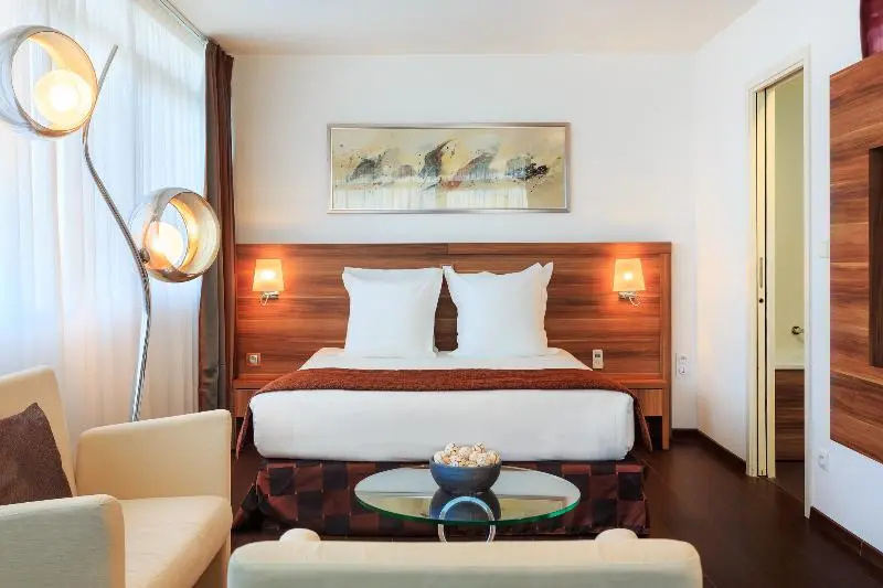 Gatsby Hotel & Restaurant by Happyculture - Chambres