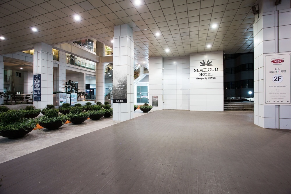 Kunoh Seacloud Hotel