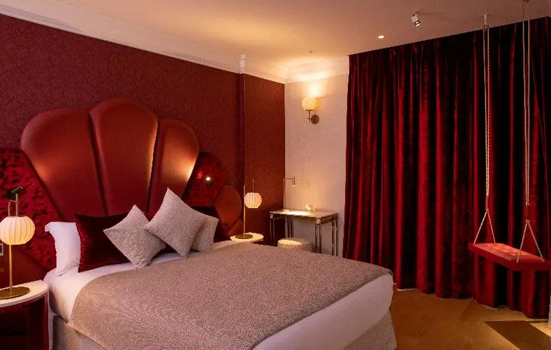 Paris j'Adore Hotel & Spa 57