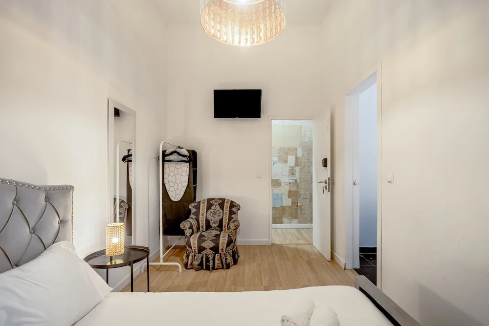 Boavista 130 Studios IV by Homing