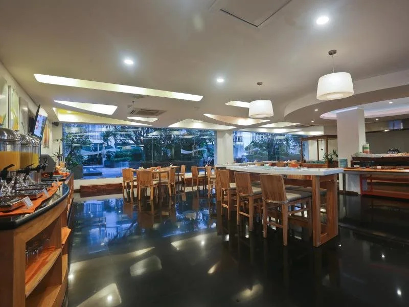 The Jimbaran View Hotel - фото 32
