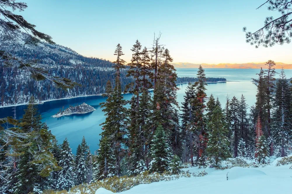3br Gem, Walk To Tahoe House Bakery 3 Bedroom Cabin