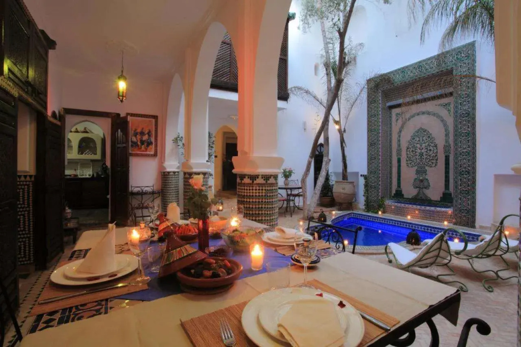 Hotel photo 11