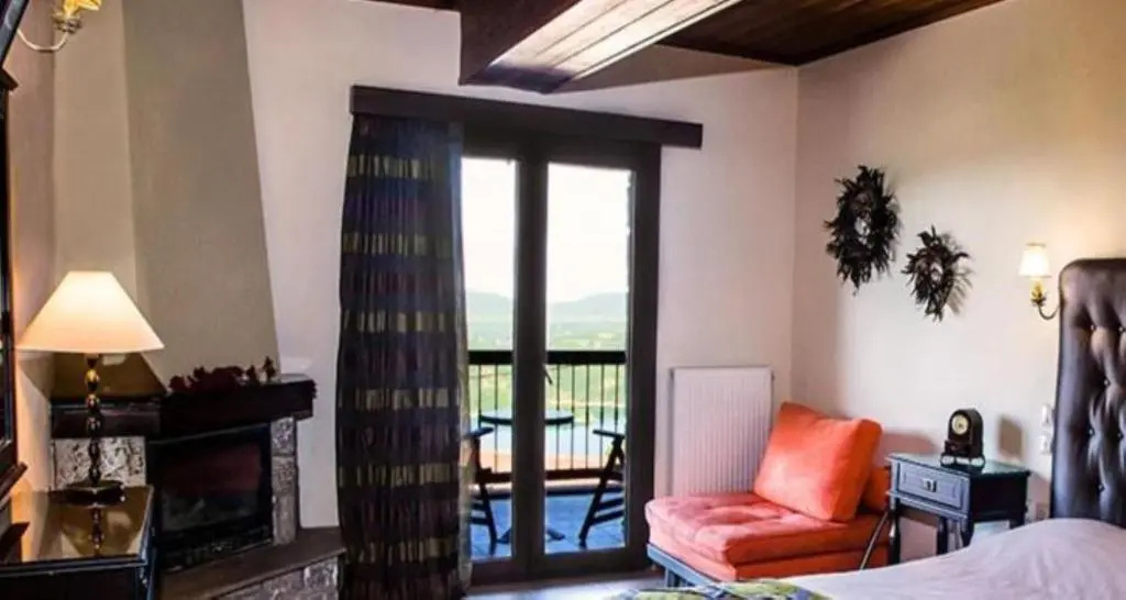 Gis Chrisopeleia Lake View - Chambres