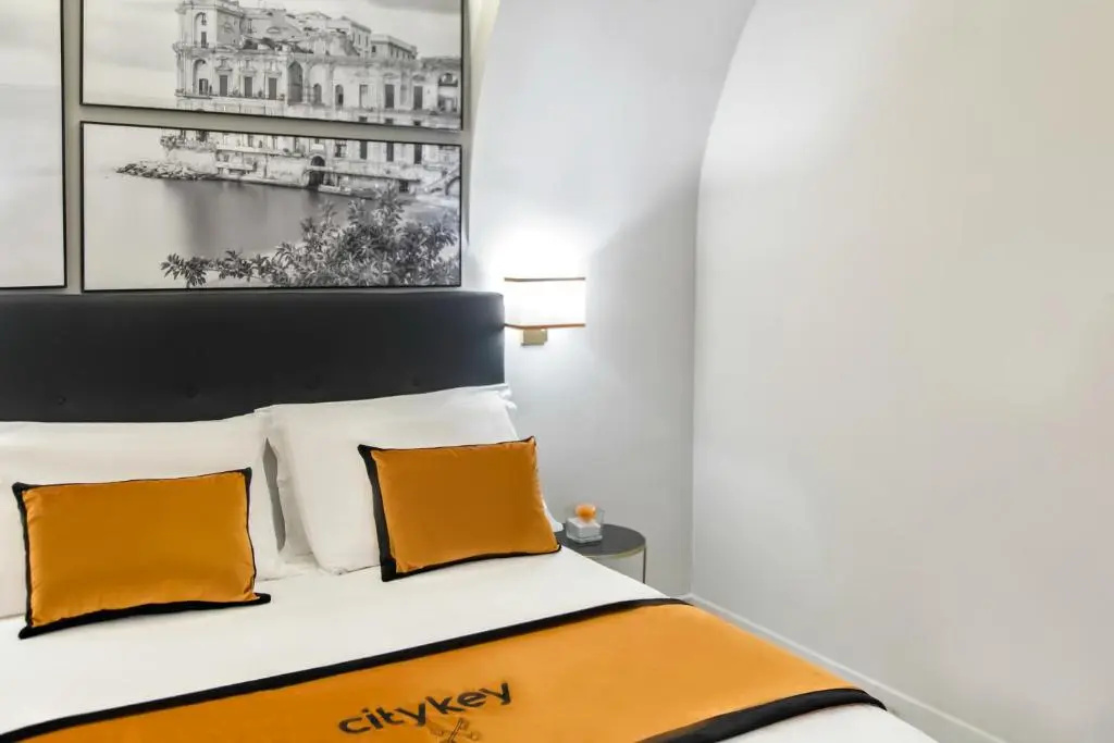 Superior Double room (full double bed)