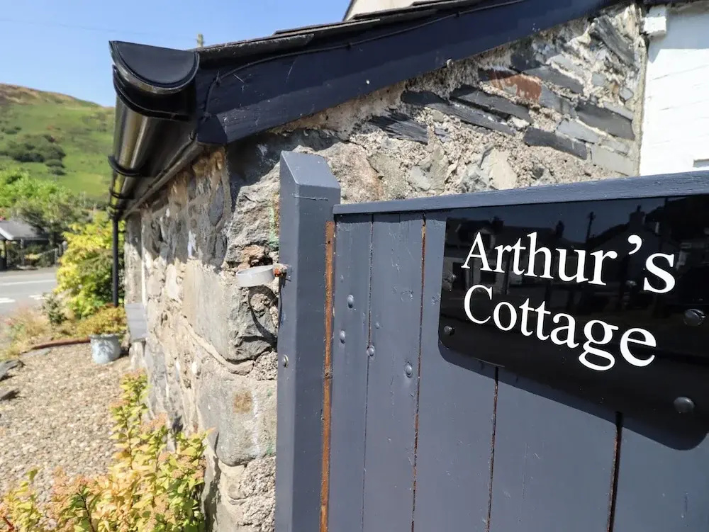 Arthurs Cottage