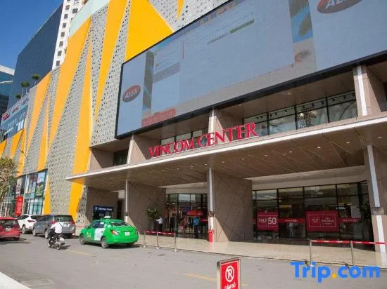 TRUNG HOME - Vinhomes D'Capitale Apartment I Hanoi Centre
