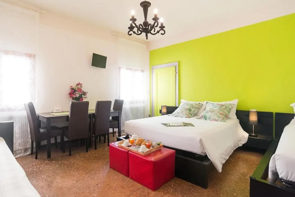 Hotel photo 5