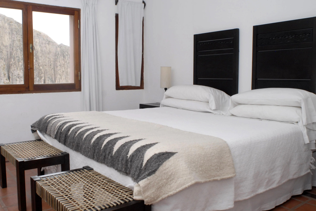 Hotel Iruya — 4