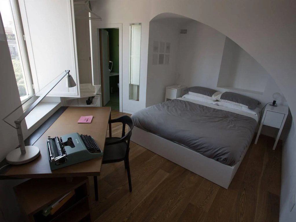 image url