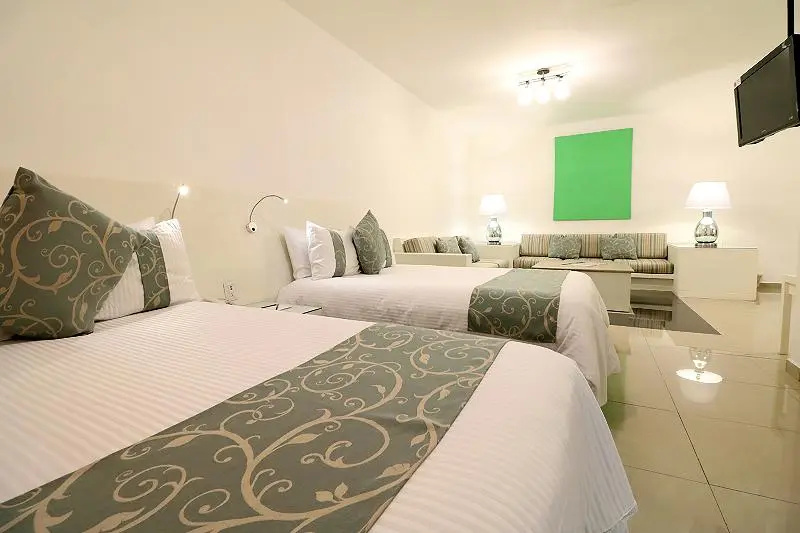 Mision Grand Cuernavaca - Chambres