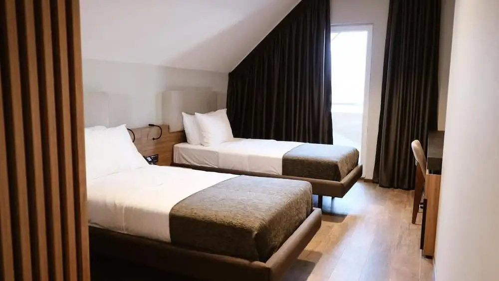 Hotel photo 2