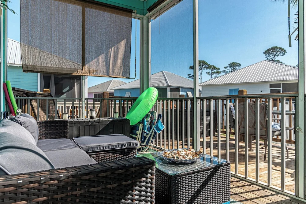 6032 Rookery 3 Sandy Blessings Over Looks Pool With Easy Access