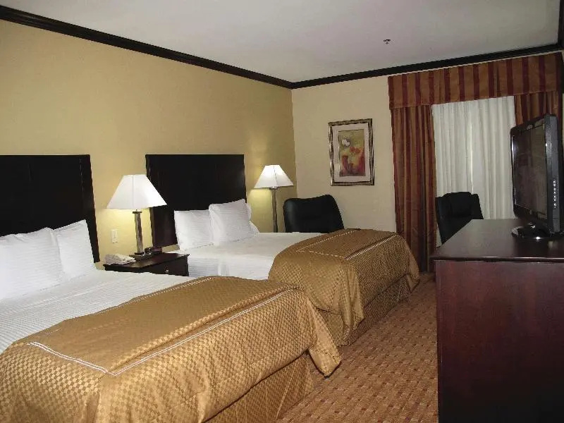 La Quinta Inn & Suites by Wyndham Ennis - Chambres