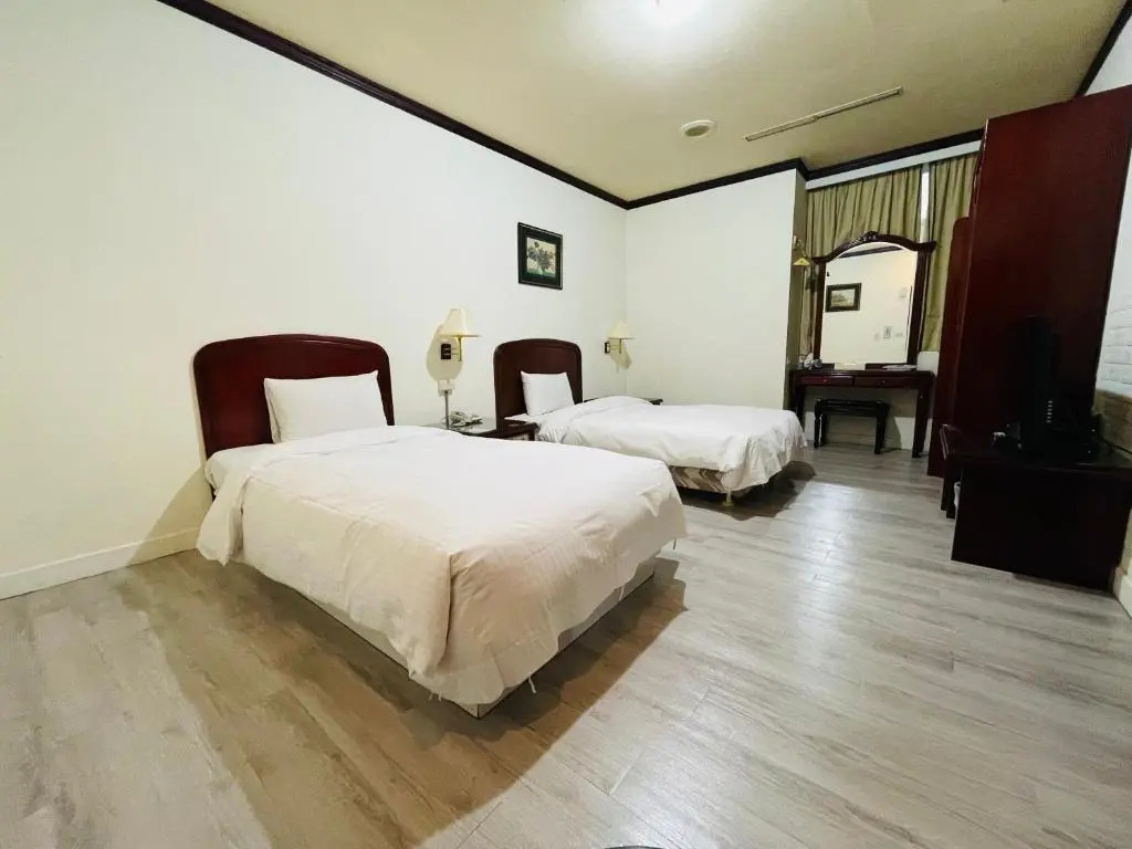 Economy Double room (twin beds)