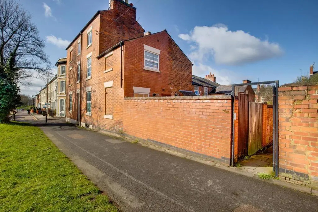 2BD Georgian Duplex City Centre Leicester